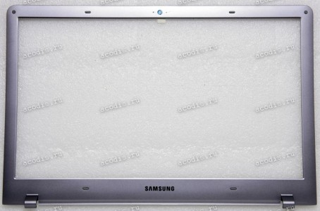 Верх. кр. рамка Samsung NP470R5E-X01RU (p/n: BA75-04540A) серебристая UNIT-HOUSING_FRONT_LCD;RAMOS-15M, BBY, DOME