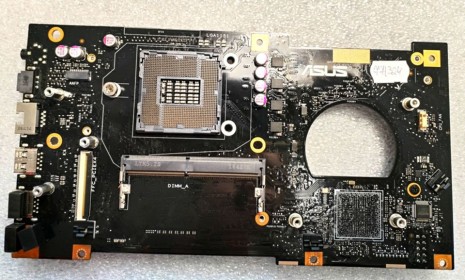 MB BAD - донор Asus GR8II LGA1151 (998029-00125-MS00X0-A01 0303), FFC_PCIE8_2 REV. 1.03 FFC_PCIE8_1, MSIP-REM-MSQ-GR8II, снят мост