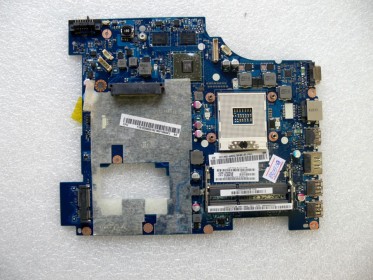 MB BAD - донор Lenovo IdeaPad G570 PIWG2 D07 (11S11013648Z) PIWG2 LA-6735P, ATI 216-0774207, 4 ЧИПОВ HYNIX H5TQ2G63BFR