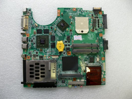 MB BAD - под восстановление (возможно даже рабочая) MSI M675, MS-16331 (607-16331-B40) MS-16331, nVidia GF-G07600-N-A2, 4 ЧИПОВ INLINCON HYB10H512321FL20 MB BAD - под восстановление (возможно даже рабочая) MSI M675, MS-16331 (607-16331-B40) MS-16331, nVidia GF-G07600-N-A2, 4 ЧИПОВ INLINCON HYB10H512321FL20