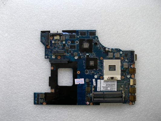 MB BAD - донор Lenovo ThinkPad Edge E530 QILE2 D10 (11S0B95327Z) QILE2 LA-8133P, nVidia N13P-GLR-A1, 8 ЧИПОВ SK HYNIX H5TQ2G63DFR 11C