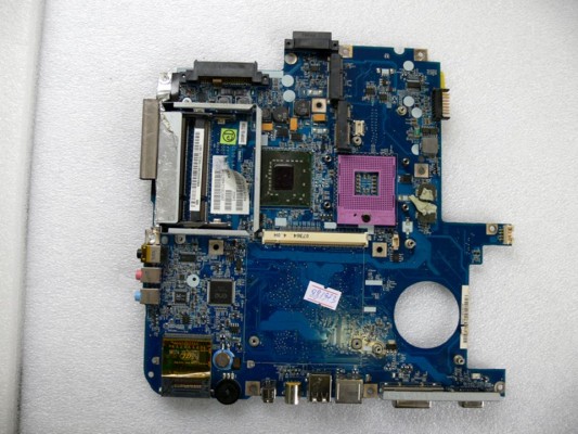 MB BAD - донор Acer Aspire 5715Z () ICL50 LA-3551 REV:1.A, Intel SLA5Q NH82801HBM MB BAD - донор Acer Aspire 5715Z () ICL50 LA-3551 REV:1.A, Intel SLA5Q NH82801HBM