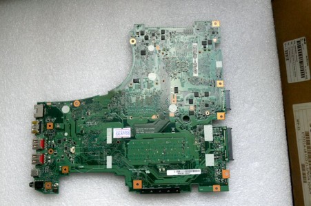 MB BAD - донор Asus GL553VD MB._0M (90NB0DW0-R00090, 60NB0DW0-MB4300) GL553VD REV: 2.0, N17P-G0-A1, 4 чипа Samsung 704 K4G41325FE-HC28 - снято CPU MB BAD - донор Asus GL553VD MB._0M (90NB0DW0-R00090, 60NB0DW0-MB4300) GL553VD REV: 2.0, N17P-G0-A1, 4 чипа Samsung 704 K4G41325FE-HC28 - снято CPU