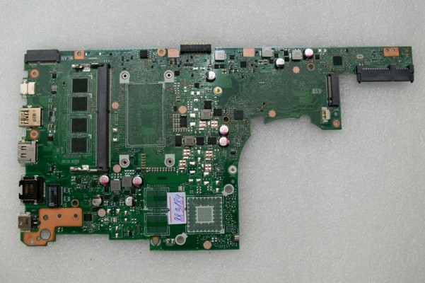 MB BAD - донор Asus X405UAP MB._4G (60NB0FA0-MB3001) X405UQ REV.2.2., 8 чипов Micron D9TGG MT40A512M8RH-083E:B - снято CPU, GPU MB BAD - донор Asus X405UAP MB._4G (60NB0FA0-MB3001) X405UQ REV.2.2., 8 чипов Micron D9TGG MT40A512M8RH-083E:B - снято CPU, GPU