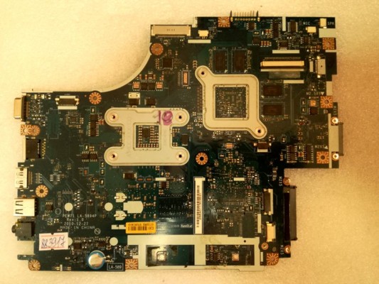 MB BAD - донор Acer Aspire 5742G PEW71 LA-5894P REV:1.0., nVidia N12P-GS-A1, Intel SLGZS BD82HM55, 8 чипов Hynix H5TQ1G63DFR - снято что-то MB BAD - донор Acer Aspire 5742G PEW71 LA-5894P REV:1.0., nVidia N12P-GS-A1, Intel SLGZS BD82HM55, 8 чипов Hynix H5TQ1G63DFR - снято что-то