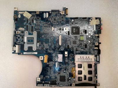 MB BAD - донор Acer Aspire 3690 HBL51 LA-3081P, HBL51 L20, Intel SL8YB NH82801GBM, Intel SL9Z9 QG82943GML, Intel SL9KV Celeron M 430 - снято что-то MB BAD - донор Acer Aspire 3690 HBL51 LA-3081P, HBL51 L20, Intel SL8YB NH82801GBM, Intel SL9Z9 QG82943GML, Intel SL9KV Celeron M 430 - снято что-то