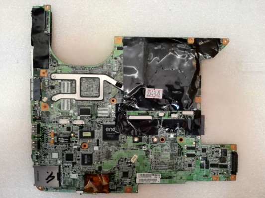 MB BAD - донор HP Pavilion dv6000 (443774-001 P3571021ZZU7BRV 31AT8MB00R0) DA0AT8MB8H6 REV: H, nVidia NF-430-N-A3, nVidia GF-G07200-B-N-A3, nVidia NF-SPP-100-N-A2, 2 чипа Hynix HY5PS561621A - снято что-то
