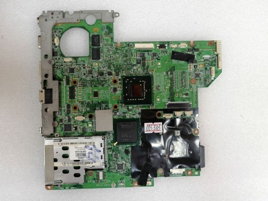 MB BAD - донор HP dv2000 (460716-001, 417112-001) 06230-5M, 48. 4Y001. 05M, Intel SLA5U LE82PM965, Intel SLA5Q NH82801HBM, nVidia G86-630-A2, 2 чипа Qimonda HYB18H512321BF-14