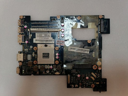 MB BAD - донор Lenovo IdeaPad B470, B570, G470, G570 PIWG2 LA-675AP (11S90000026Z, 11S102500101Z) LA-675AP REV: 1.0., Intel SLJ4P BD82HM65