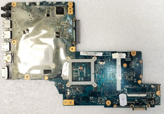 MB BAD - под восстановление Toshiba Satelite C850, L850 (69N0ZXM1ZA11P-01) PLF/PLR/CSF/CSR DSC REV: 2. 1, Intel SLJ8E, AMD 216-0833000, 4 чипа hynix H5TQ1G63DFR 11C 227A, 4 чипа hynix H5TQ1G63DFR 11C 230 MB BAD - под восстановление Toshiba Satelite C850, L850 (69N0ZXM1ZA11P-01) PLF/PLR/CSF/CSR DSC REV: 2. 1, Intel SLJ8E, AMD 216-0833000, 4 чипа hynix H5TQ1G63DFR 11C 227A, 4 чипа hynix H5TQ1G63DFR 11C 230