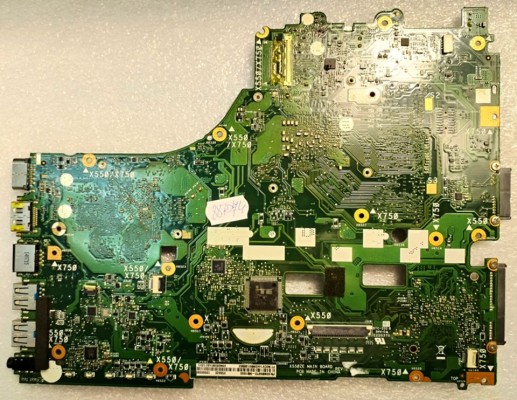 MB BAD - под восстановление Asus X550ZE (60NB06Y0-MB1800, 69N0RIM14A11(01)) X550ZE MAIN BOARD REV. 2. 0, AMD 218-044012, AMD 216-0856040, AMD AW740PDGH44JA JA 1441PGS 9R10928J40095, 4 чипа MICRON 40E77 D9PZM