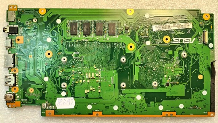 MB BAD - донор Asus X512UF (60NB0KA0-MB1000(207), 69N16TM12A07(01)) X512UF MAIN BOARD REV. 2. 0, nVidia N16S-GTR-S-A2, 2 чипа MICRON 8VB77 D9VVQ, 4 чипа SK hynix H5AN8GNAFR UHC 903VC